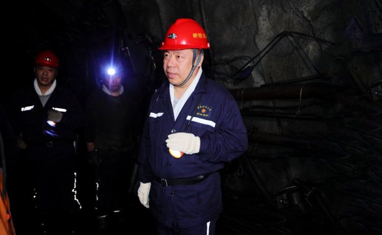 張秉德到新陸礦調研檢查工作